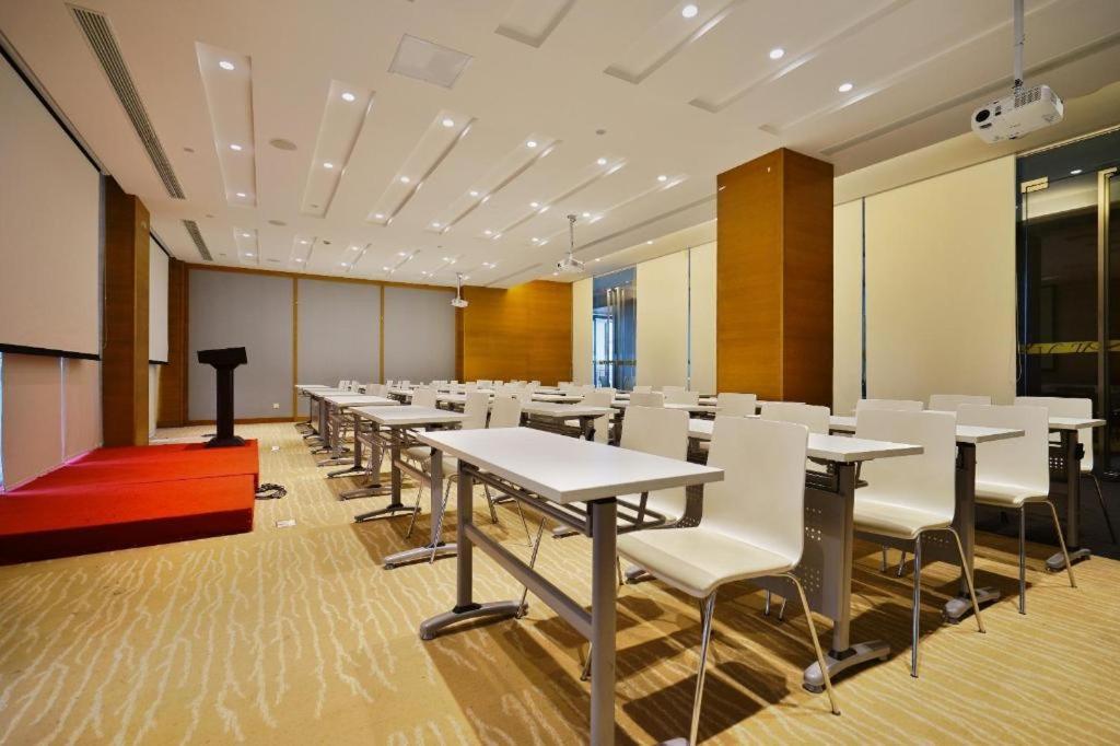 Ji Hotel Shanghai Songjiang Sports Center Zewnętrze zdjęcie